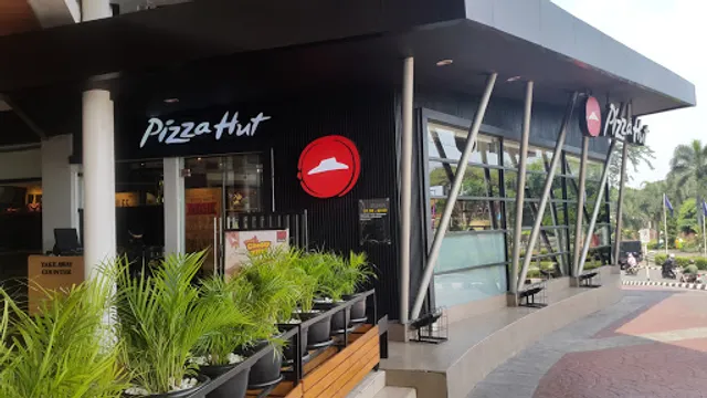 Pizza Hut Restoran - Cijantung Mall