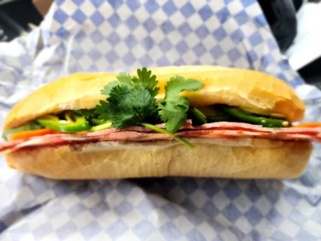 Kelly's Sandwiches and Drinks