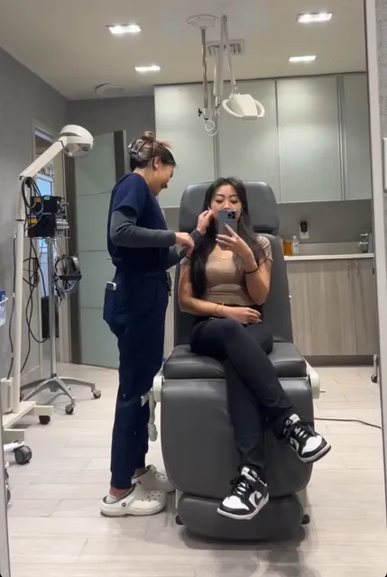 JK Facial Plastics - John Kang, MD