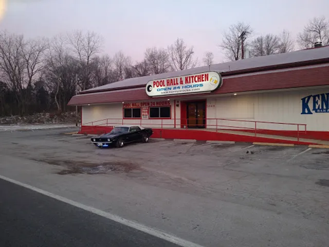 Kenny's Bar & Grill