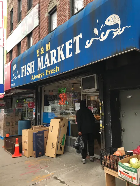 Y & M Fish Market
