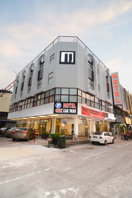 M Design Hotel @ Shamelin Perkasa