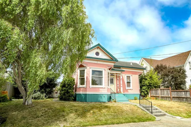 Hyperion Humboldt Realty Inc., DRE #02242729