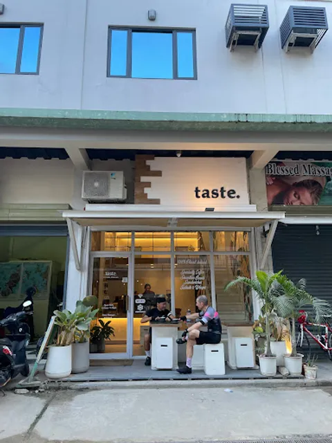 Taste El Nido, 100% Plant-Based Cafe