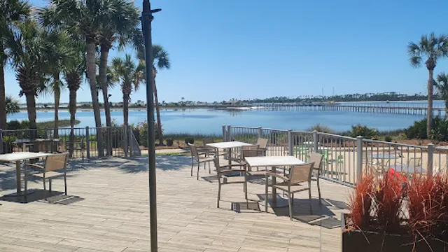 Flip Flop's Bar & Grill