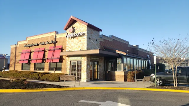 Applebee's Grill + Bar