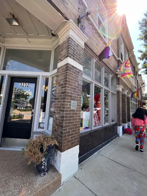 found. vintage - south grand