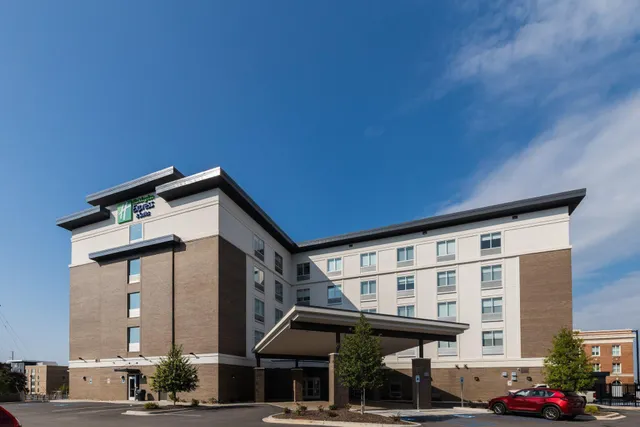 Holiday Inn Express & Suites Columbia Downtown – the Vista by IHG