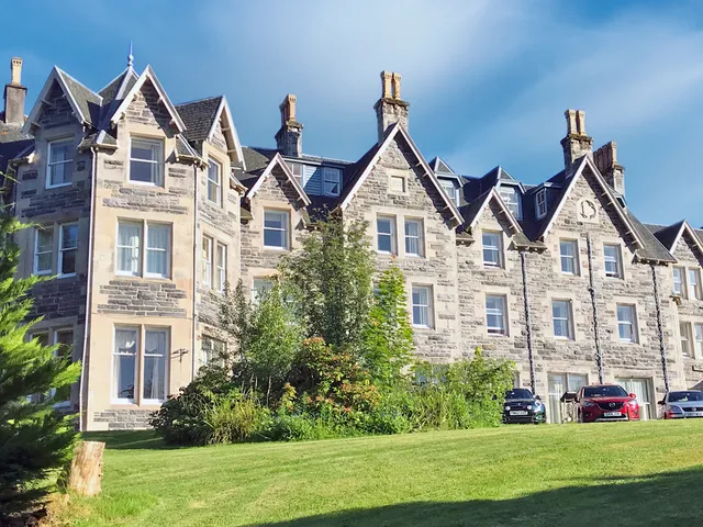 Ben Wyvis Hotel