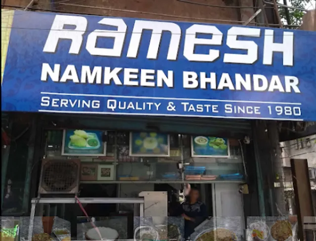 Ramesh Namkeen Bhandar