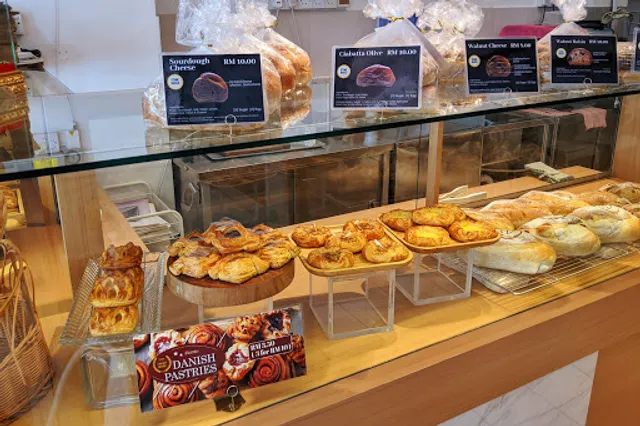 Madeleine Café Kuching