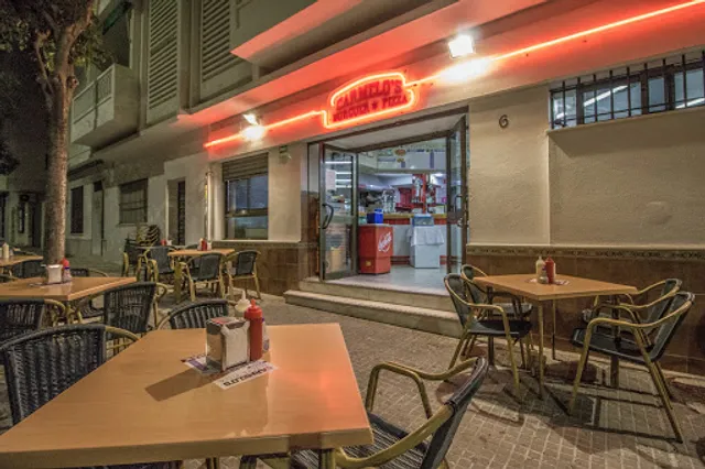 Carmelo's Burguer Pizza