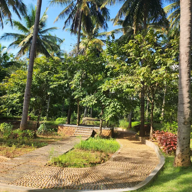 Shreyas Yoga Retreat