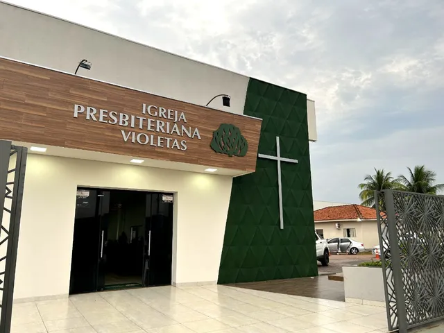 Igreja Presbiteriana Violetas