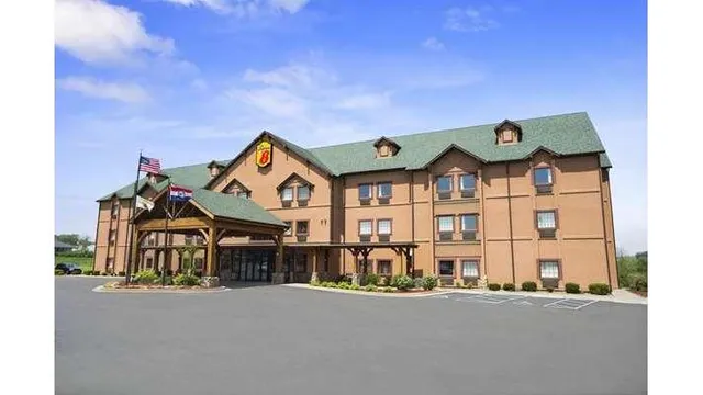 Super 8 by Wyndham Troy