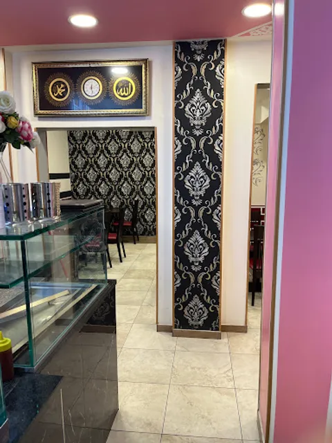 Mirch Masala - Grill Hamburgers Pizza - Venturini