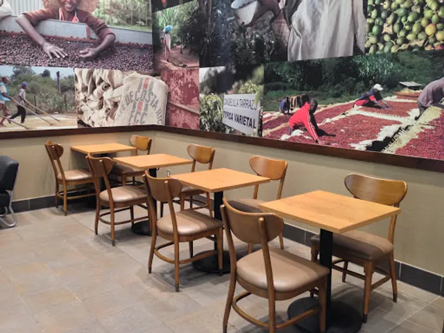 Starbucks Coffee - Aeon Mall Fuso