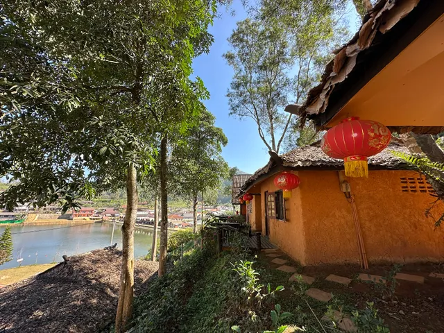 Yunnan Rakthai Resort