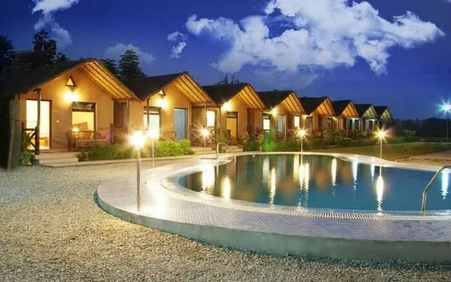 Corbett Rattan Elwood Resort