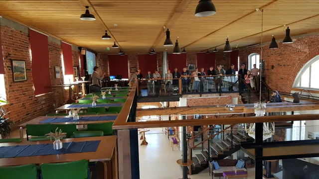 Sampo-Rosenlew, Education and Festivities House Mekani