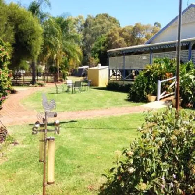 Tambo Mill Motel & Caravan Park
