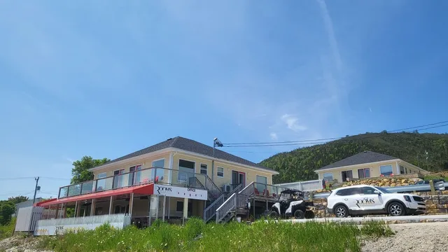 The Rooms At Woody Point