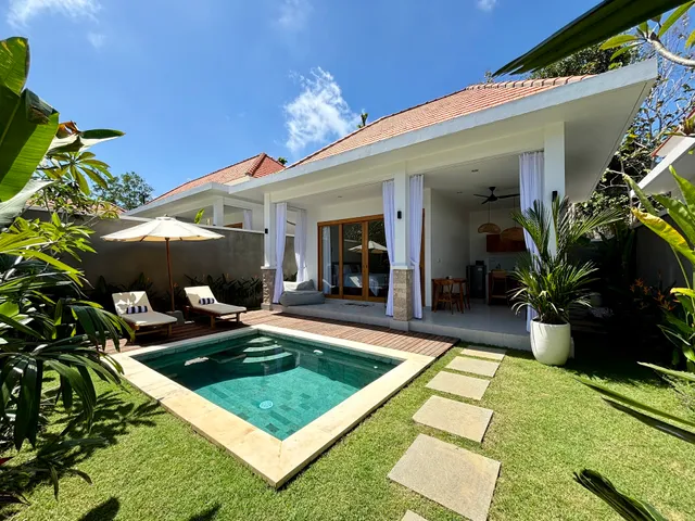 Omaira Villas