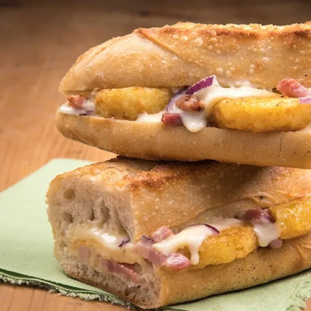 Au Croissant De Lune