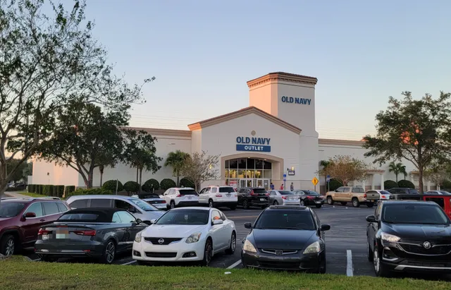 Old Navy Outlet