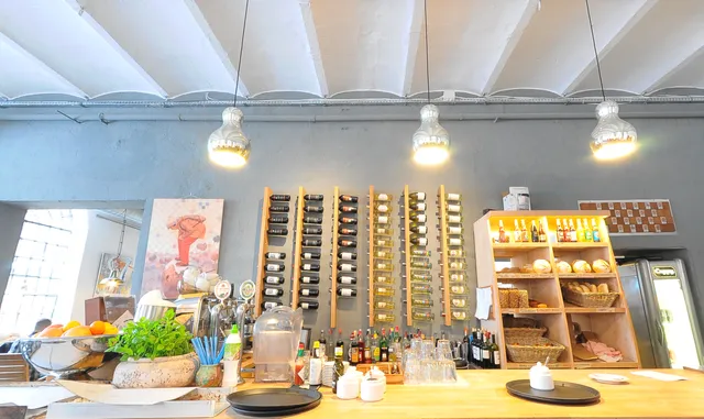 Drukarnia Skład Wina & Chleba