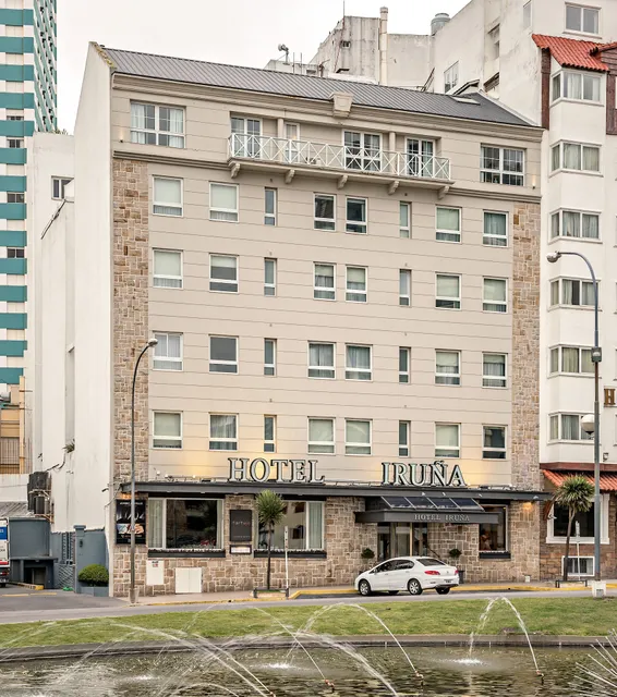 Hotel Iruña
