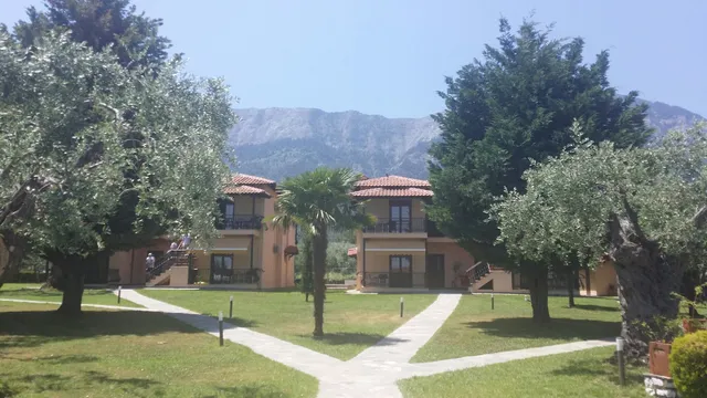 Ariadni Hotel Bungalows