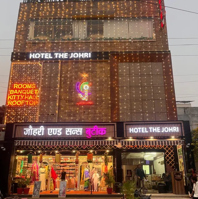 HOTEL THE JOHRI