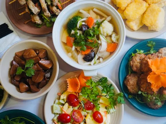Nhà Hàng An Nhiên Chay Ba Đình - Vegetarian Restaurant Ba Đình