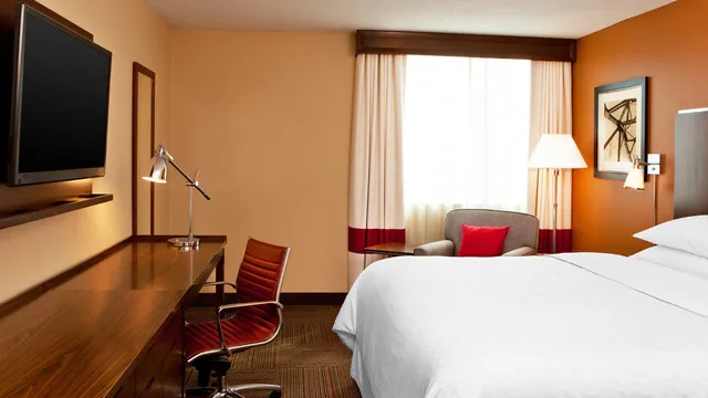 Four Points by Sheraton Saginaw