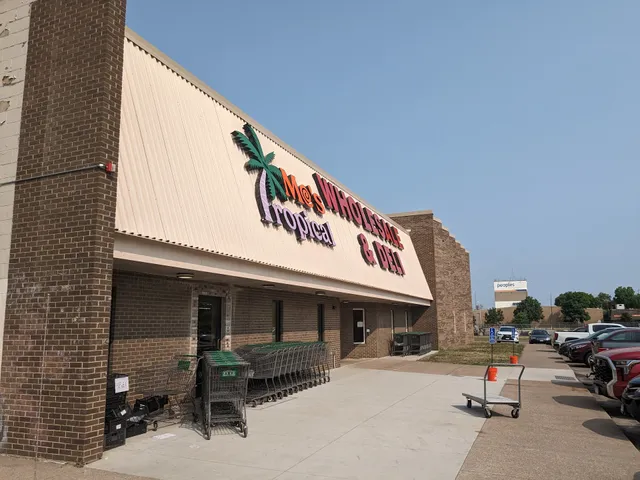 Mo's Tropical Wholesale & Deli