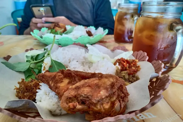 Nasi Bebek Uniba