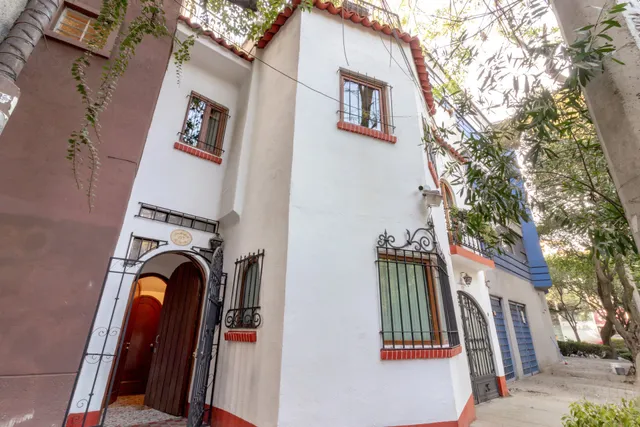 Nokal Exclusive Stay