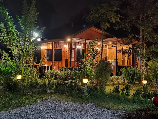 ชะอมโฮมสเตย์