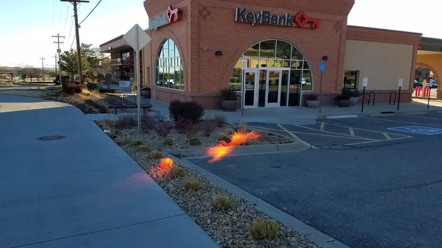 Base-Mar Shopping Center