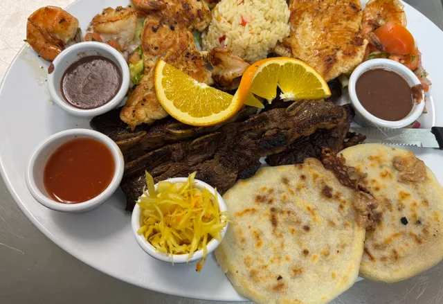 Raices Centroamericana Pupuseria Restaurant & More