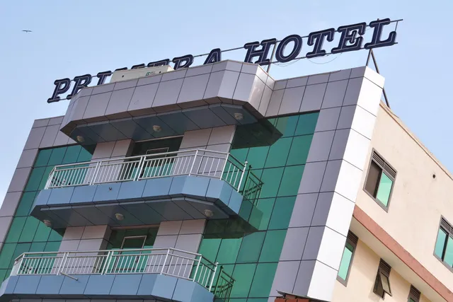Primera Hotel