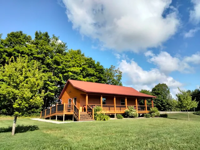 Pictured Rocks Cabins