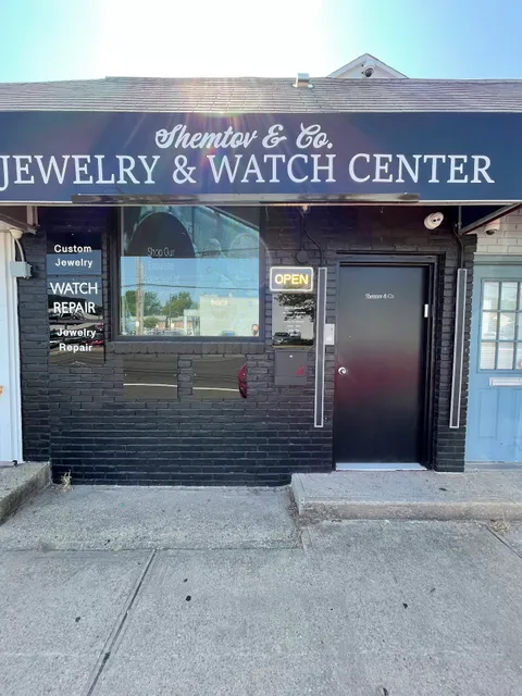 Shemtov & Co Jewelry & Watch Center + Gold Buyers