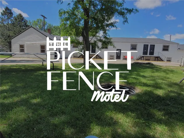 Picket Fence Motel