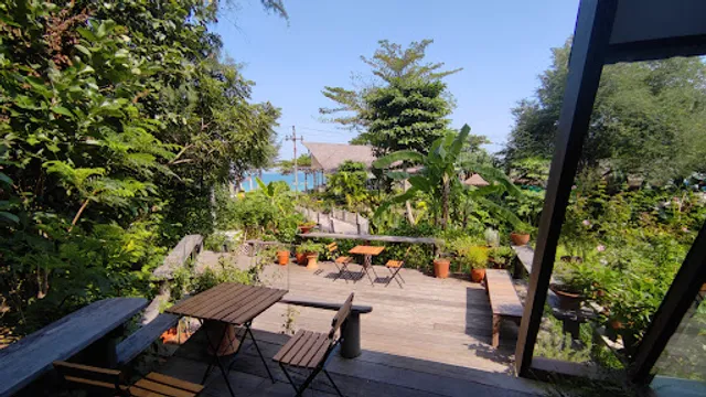 Brown Cabin Chocolate Cafe