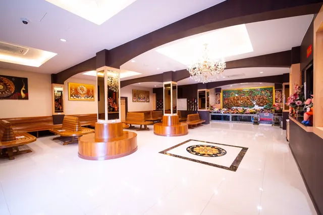 HappyTime ThaiMassage 2015 Co.,Ltd