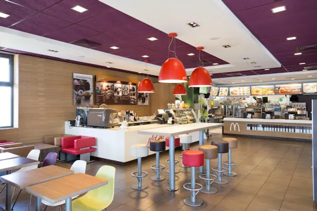 McDonald’s Reggio Emilia Tien An Men