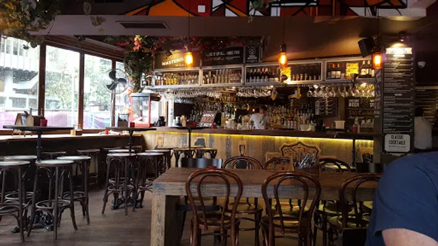 Li'l Darlin Surry Hills