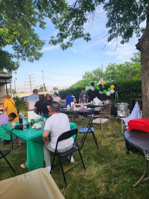 Stefanich's Restaurant & Lounge